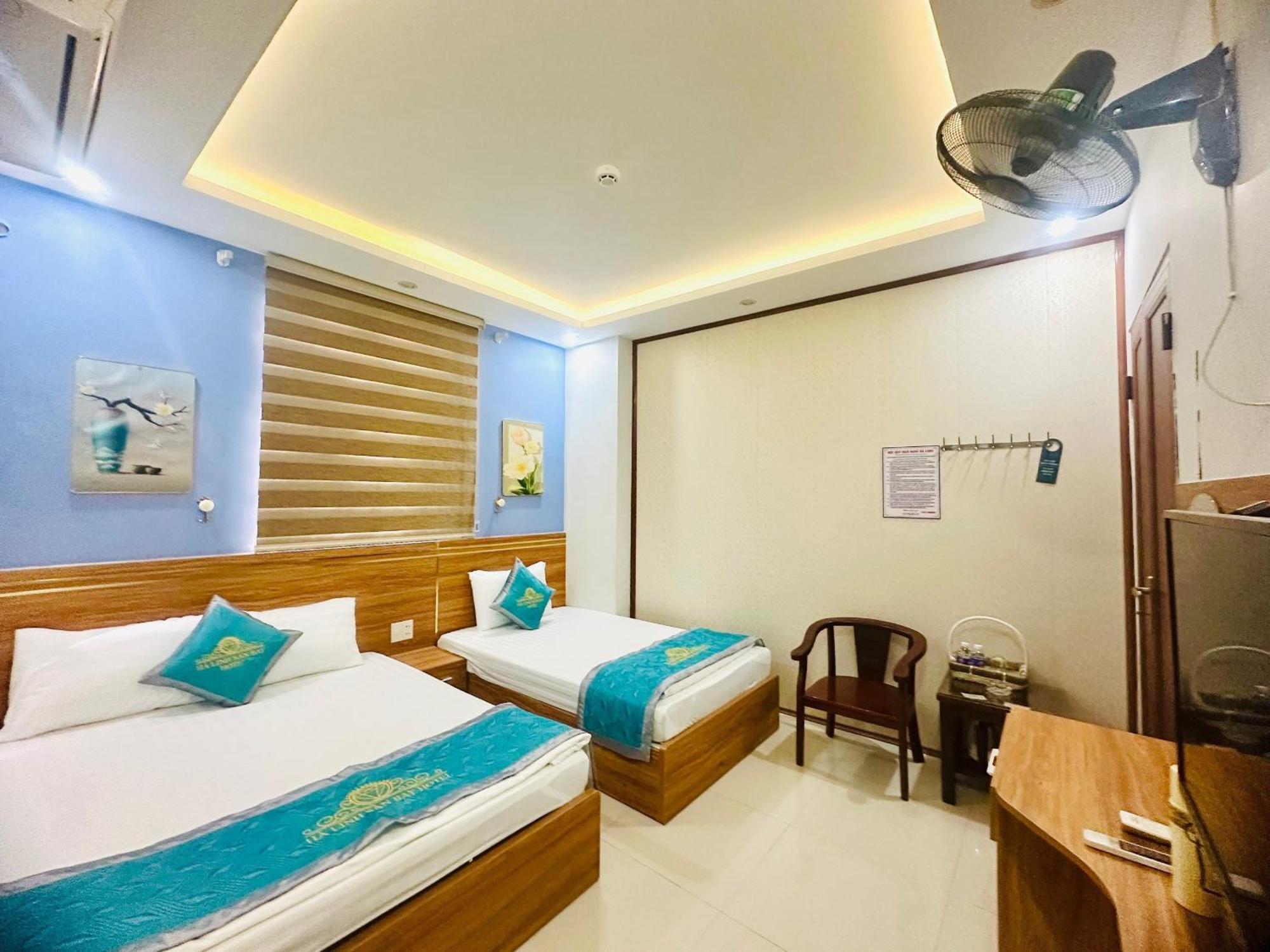 Ha Linh Hotel Db - By Bay Luxury Дьенбьенфу Экстерьер фото